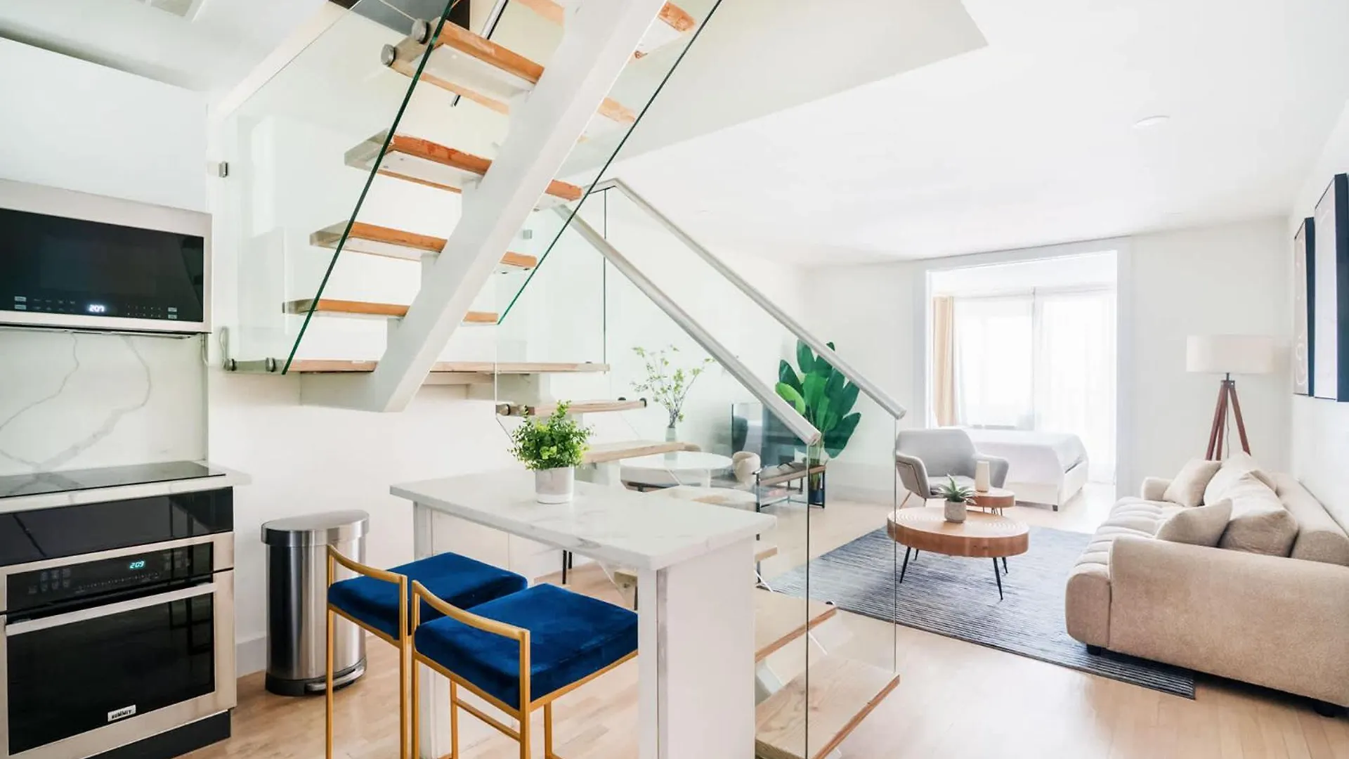 Апартаменты 75-4C New Duplex 3Br W D Elevator Walk To C Park Нью-Йорк США